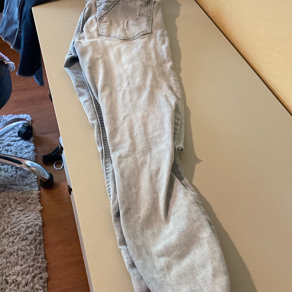 High waisted skinny washed out jeans witt rips